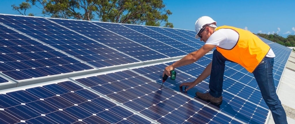 solar panel repairs and solar installation